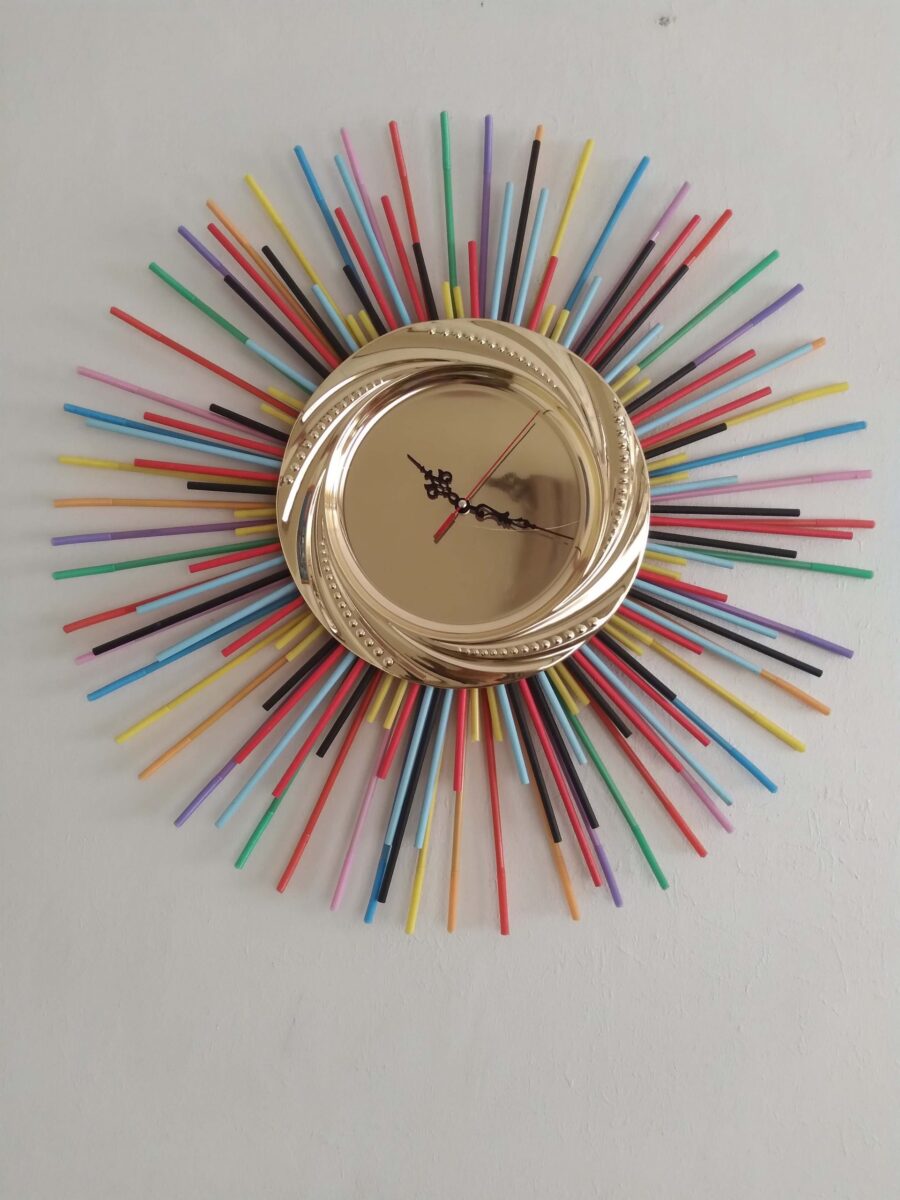 Straw wall clock